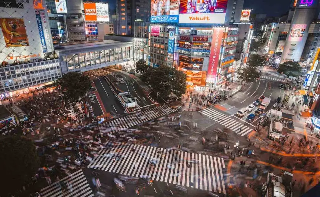 Shibuya crossing in Tokyo in rush hour